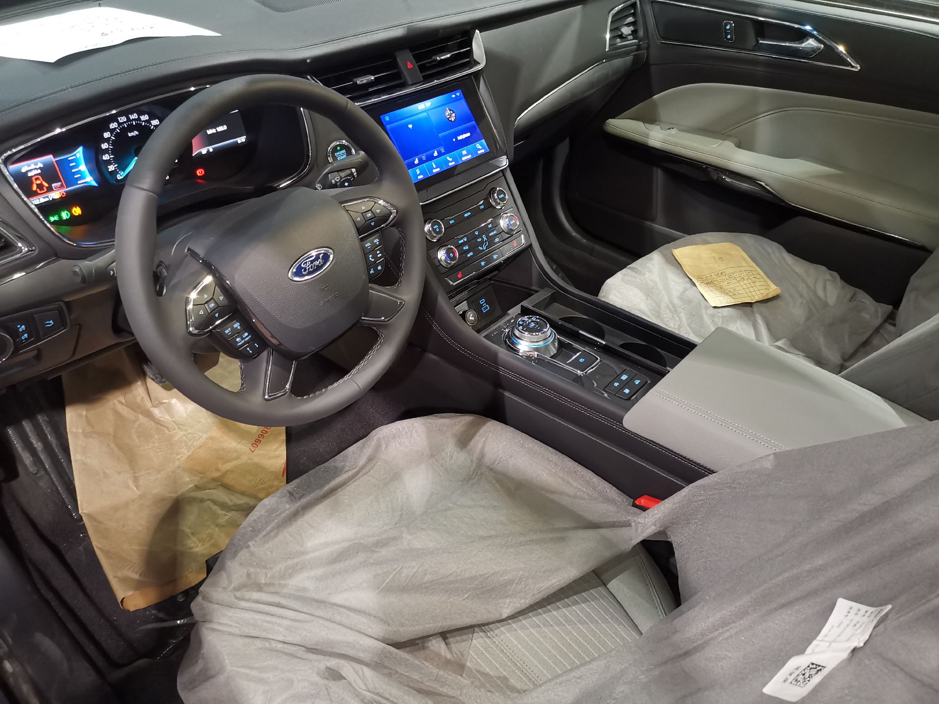 فورد تورس ترند 2021 نص فل سعودي جديد للبيع في الرياض السعودية معرض دار النخبة للسيارات للسيارات